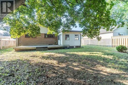 1303 Bunnell Drive, Burlington, ON - Outdoor