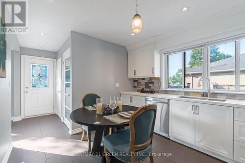 1303 Bunnell Drive, Burlington, ON - Indoor