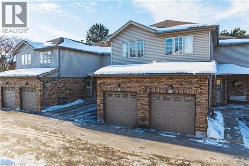 705 CUMBERLAND Avenue Unit# 18  Burlington, ON L7N 3W4