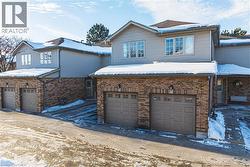 705 CUMBERLAND Avenue Unit# 18  Burlington, ON L7N 3W4