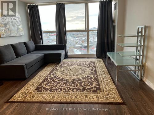 1803 - 4205 Shipp Drive, Mississauga, ON - Indoor Photo Showing Other Room