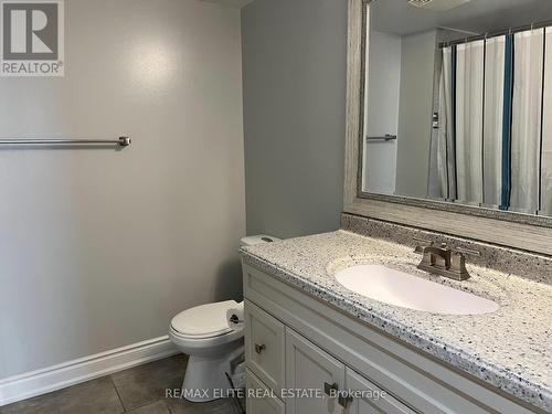1803 - 4205 Shipp Drive, Mississauga, ON - Indoor Photo Showing Bathroom