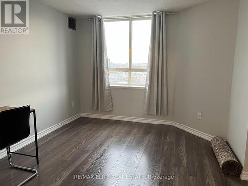 1803 - 4205 Shipp Drive, Mississauga, ON - Indoor Photo Showing Other Room