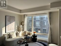 304 - 20 DUNSHEATH WAY  Markham, ON L6B 1N3