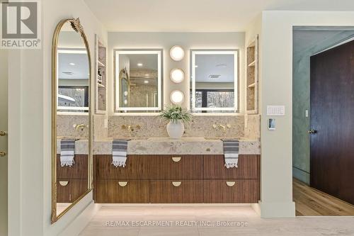 2510 Britannia Road, Burlington, ON - Indoor