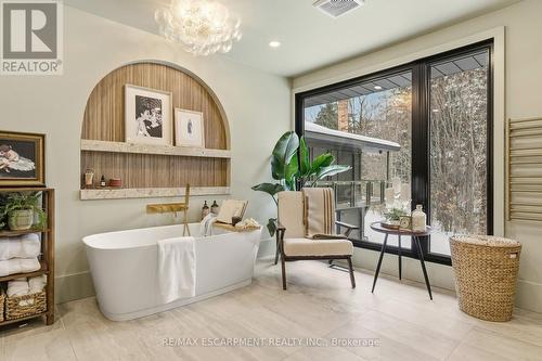 2510 Britannia Road, Burlington, ON - Indoor Photo Showing Other Room