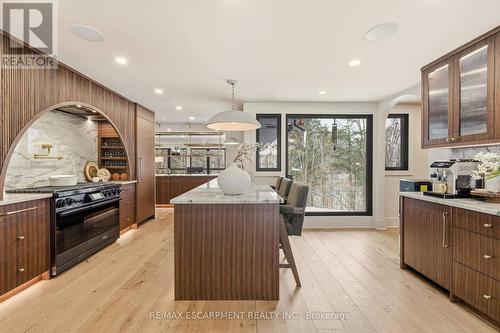 2510 Britannia Road, Burlington, ON - Indoor Photo Showing Kitchen With Upgraded Kitchen