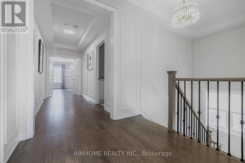 122 Scrivener Drive, Aurora, ON - Indoor Photo Showing Other Room