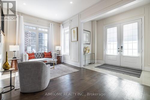 122 Scrivener Drive, Aurora, ON - Indoor