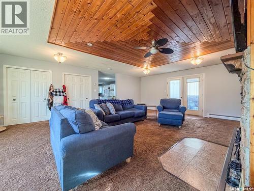 405 5Th Street E, Shaunavon, SK - Indoor