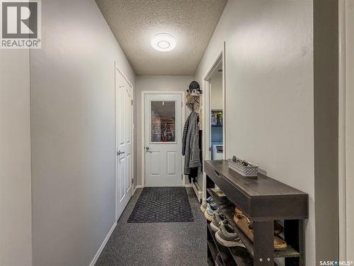 405 5Th Street E, Shaunavon, SK - Indoor Photo Showing Other Room