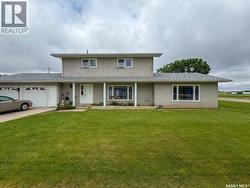 405 5th STREET E Shaunavon, SK S0N 2M0