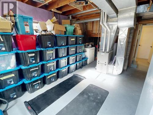 6519 King Ave, Powell River, BC - Indoor Photo Showing Basement