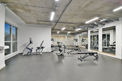 Salle d'exercice - 1110-8115 Boul. St-Laurent, Brossard, QC - Indoor Photo Showing Gym Room