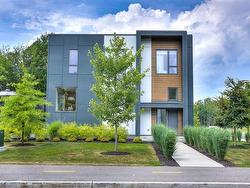 555Z Rue des Charmettes  Blainville, QC J7C 0Z3