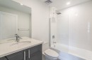 Salle de bains - 902-8125 Boul. St-Laurent, Brossard, QC  - Indoor Photo Showing Bathroom 