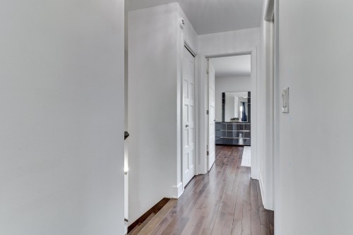 Passageway - 8313 Av. Des Trembles, Laval (Duvernay), QC - Indoor Photo Showing Other Room