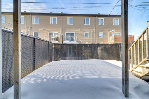 Courtyard - 8313 Av. Des Trembles, Laval (Duvernay), QC - Outdoor With Exterior