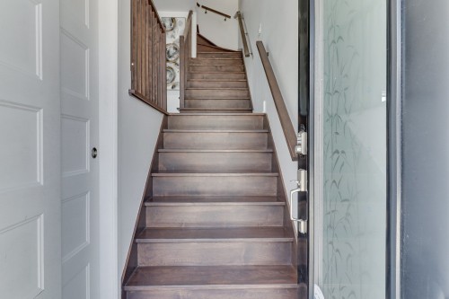 Mud Room - 8313 Av. Des Trembles, Laval (Duvernay), QC - Indoor Photo Showing Other Room