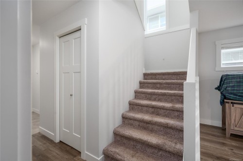 524 Steeves Rd, Nanaimo, BC 