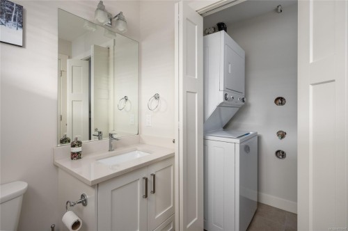 524 Steeves Rd, Nanaimo, BC 