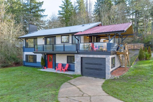 1743 Maple Bay Rd, Duncan, BC 