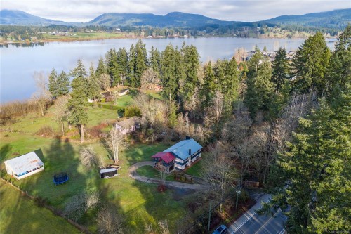 1743 Maple Bay Rd, Duncan, BC 