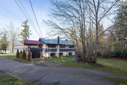 1743 Maple Bay Rd, Duncan, BC 