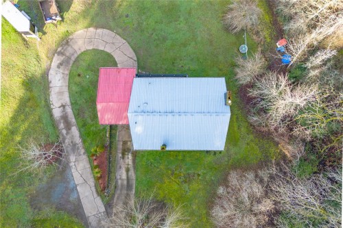 1743 Maple Bay Rd, Duncan, BC 