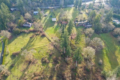 1743 Maple Bay Rd, Duncan, BC 