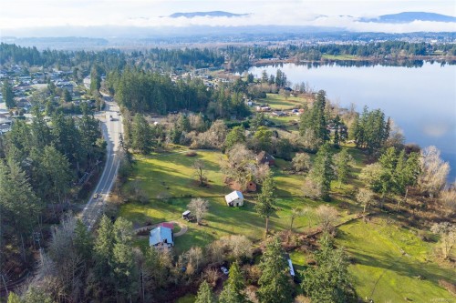 1743 Maple Bay Rd, Duncan, BC 