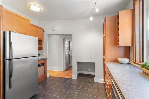 173 Sherburn St, Winnipeg, MB 