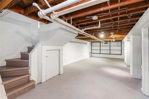 173 Sherburn St, Winnipeg, MB 