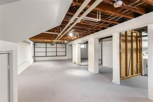 173 Sherburn St, Winnipeg, MB 