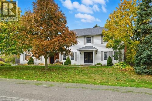 1 Meander Close, Hamilton, ON - Outdoor With Facade