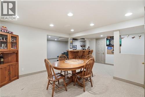1 Meander Close, Hamilton, ON - Indoor Photo Showing Dining Room