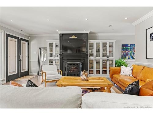 365 Glengarry Pl, Fredericton, NB 