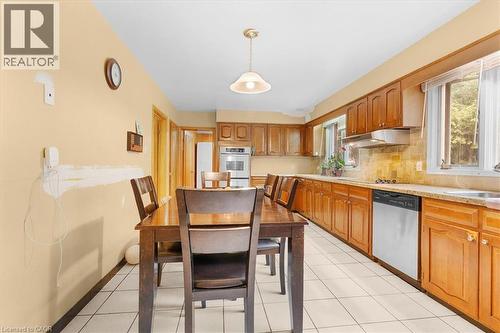67 Elmhurst Drive, Hamilton, ON - Indoor Photo Showing Kitchen