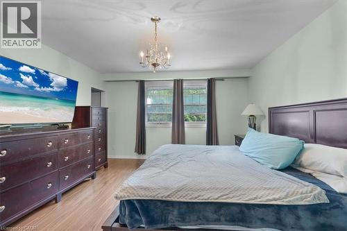 67 Elmhurst Drive, Hamilton, ON - Indoor Photo Showing Bedroom