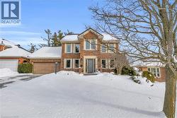 41 TINATAWA Court  Kitchener, ON N2A 3G9