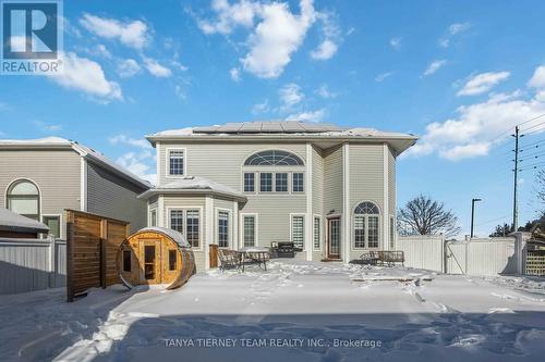 41 Apsley Crescent, Whitby, ON 