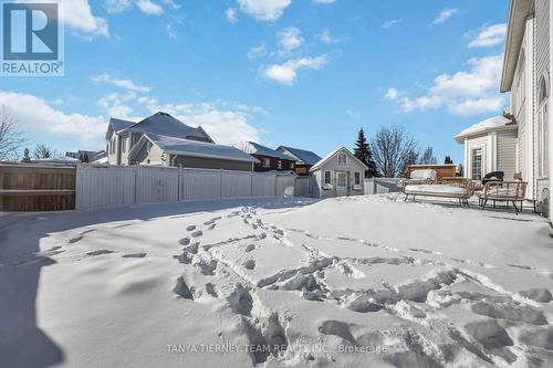 41 Apsley Crescent, Whitby, ON 