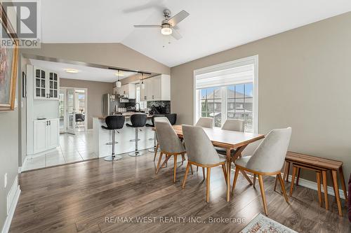 11143 Ancona Crescent, Windsor, ON - Indoor Photo Showing Dining Room