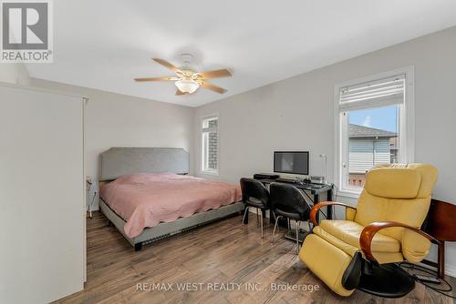 11143 Ancona Crescent, Windsor, ON - Indoor Photo Showing Bedroom