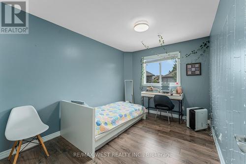 11143 Ancona Crescent, Windsor, ON - Indoor Photo Showing Bedroom
