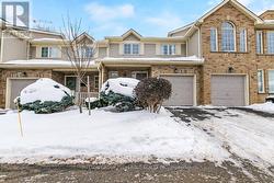 12 - 1015 FARNHAM ROAD  London South (South M), ON N6K 1S3