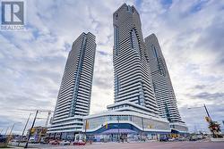 5805 - 8 INTERCHANGE WAY  Vaughan, ON L4K 0R2