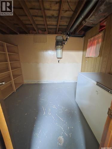 342 Tavistock Avenue, Torquay, SK - Indoor Photo Showing Basement