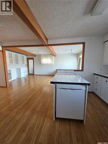 342 Tavistock Avenue, Torquay, SK - Indoor Photo Showing Kitchen