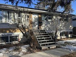 8342 76 AV NW  Edmonton, AB T6C 0J1